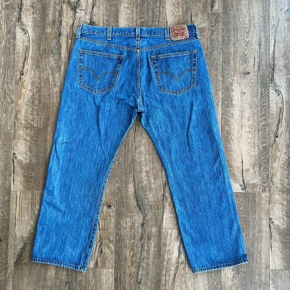 Levi’s 501XX Straight Leg Medium Wash Denim Jeans - Picture 4 of 11